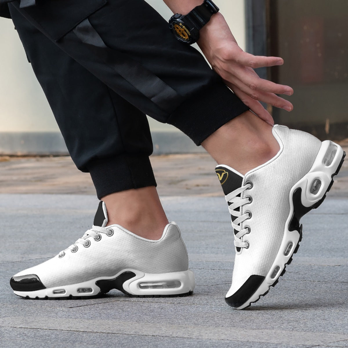 Shield Runners (White)